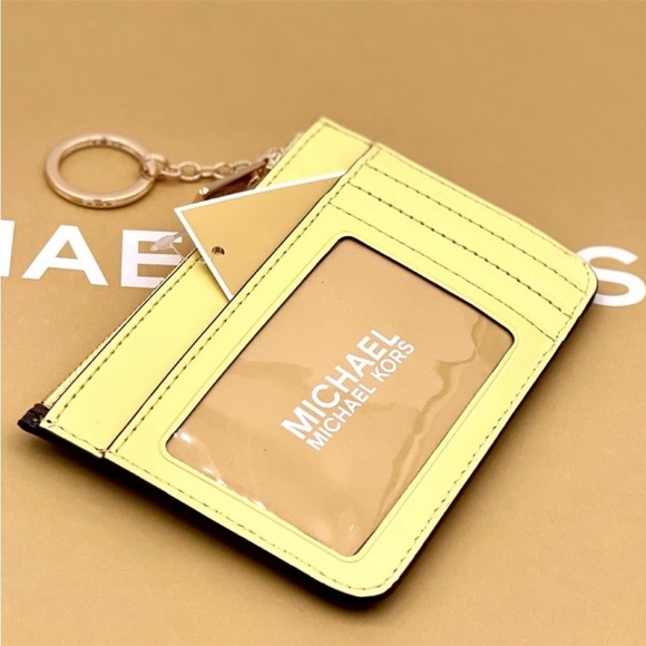 Michael Kors Small Coin Pouch
Wallet Card Case - Picture 4 of 7